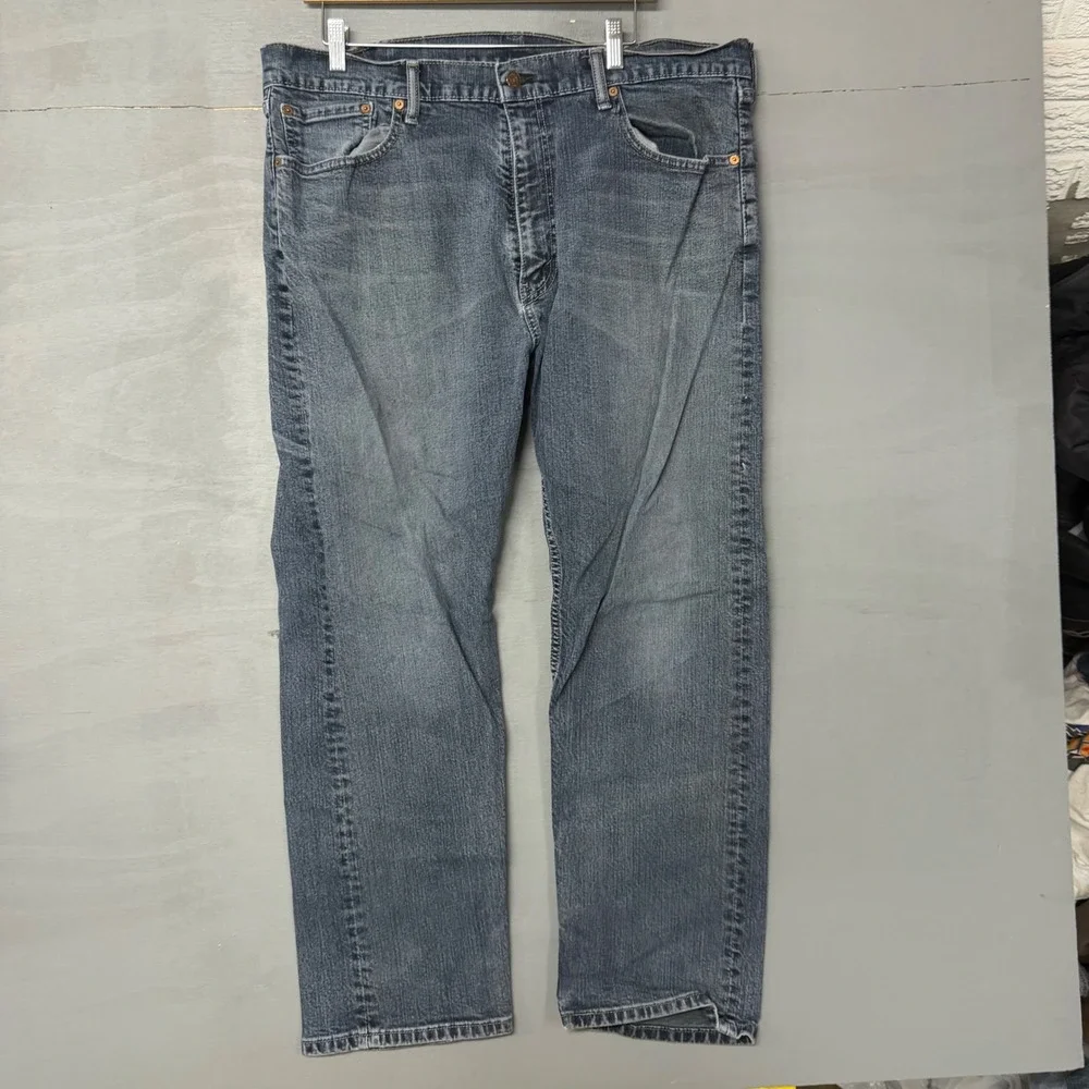 Levis 505 Regular Fit Straight Leg Jeans Mens 40x30‎ Medium Wash Blue 00505-1330